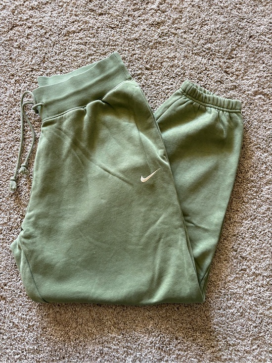 Nike Pants - Nike Green Fleece Joggers